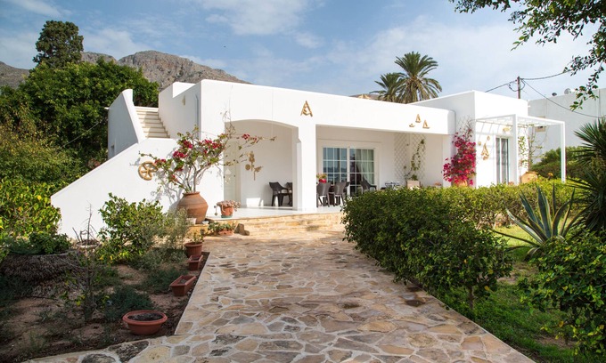 Alinda Villa | Villa Peristeri