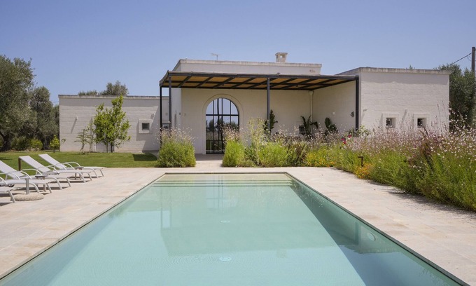 Ostuni Villa | Villa 'Pomes In Puglia' with Private Pool, Wi-Fi and Air Conditioning