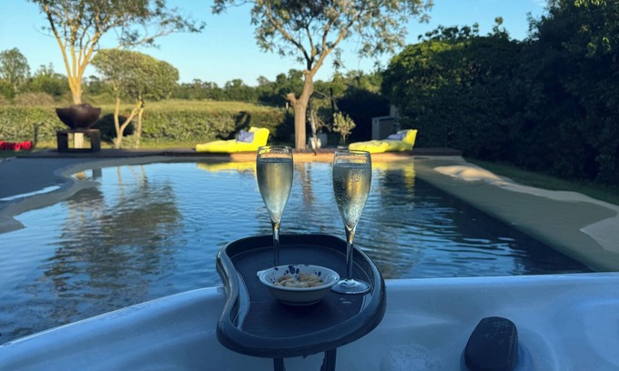Lattes House | Villa pool