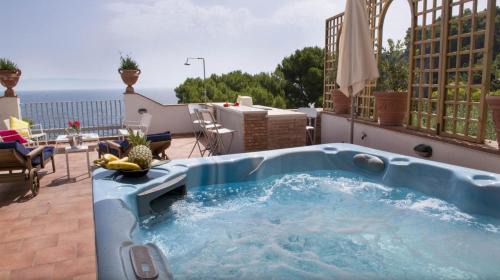 Mazzaro Villa | Villa Priscilla