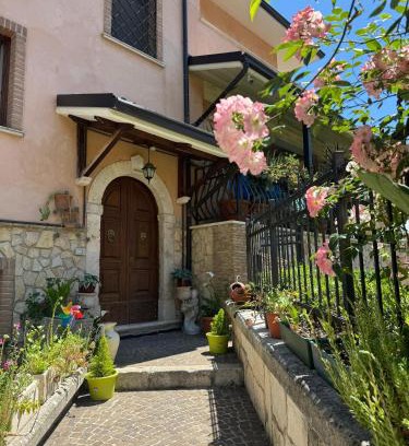 Pacentro Bed & Breakfast | Villa Rosa