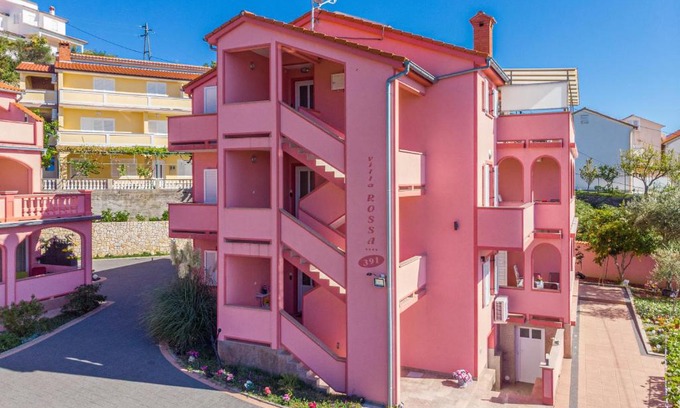 Kampor Apartment | Villa Rossa Apartments