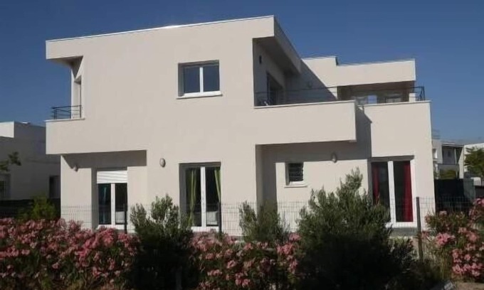 Sete Villa | Villa Saint Pierre' 200 m from the sea + 6 bikes + air conditioning + Jacuzzi !❤️