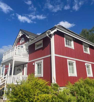 Glienicke/Nordbahn Apartment | Villa Småland-Edles Naturidyll bei Berlin