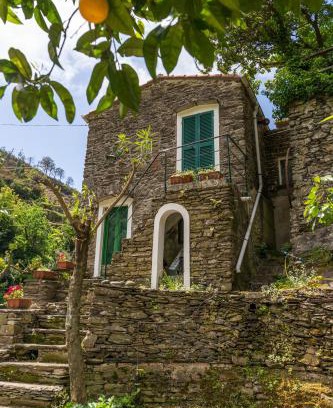 Vernazza House | Villa Smith
