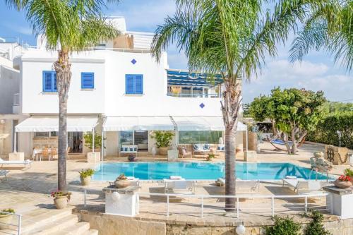 Santa Maria al Bagno Villa | Villa Solemare by Raro Villas