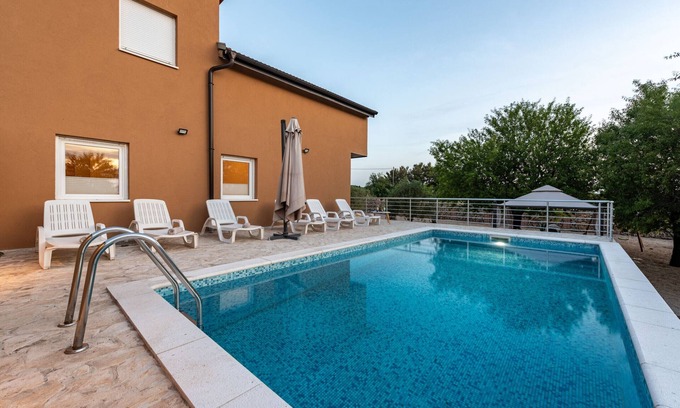 Benkovac Villa | Villa Stella ZadarVillas