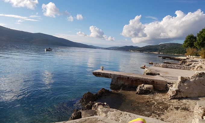 Seget Vranjica Villa | Villa Tonka Seget Vranjica - only 10 meters away from the beach.