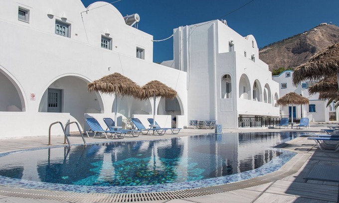 Perissa Hotel | Villa Valvis