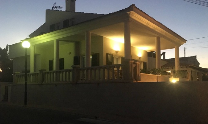 Sant Lluis Ski Chalet | VILLA WITH GREAT VIEWS MINIMUM MONTHLY RENT