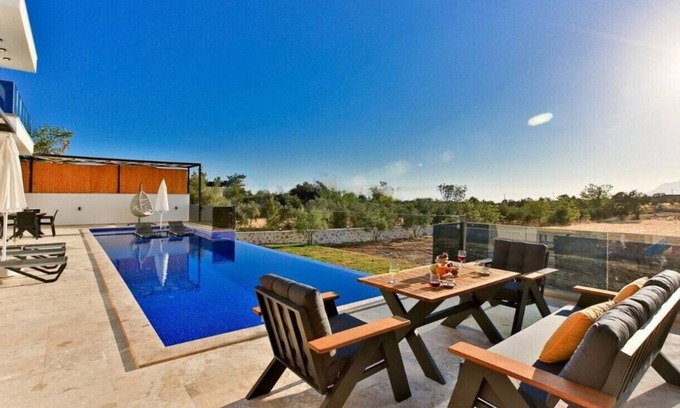 Uzumlu Apartment | Villa with Jacuzzi, Hammam, Sauna and Pool in Kas