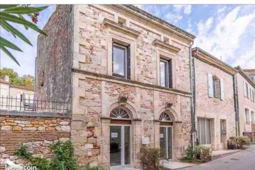 Penne-d'Agenais House | Village house