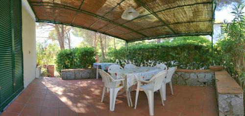 Campo nell'Elba Apartment | Villaggio la Serra - Appartamenti con giardino