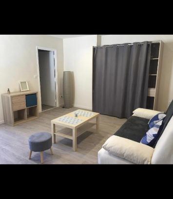 Villeneuve-les-Avignon Apartment | Villeneuve les avignon,proche Avignon, beau studio