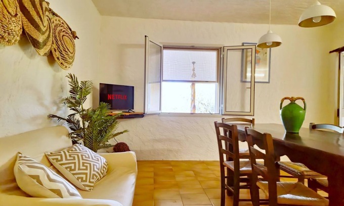 Orosei Villa | [Villetta Parapepita] Independent villa with private garden