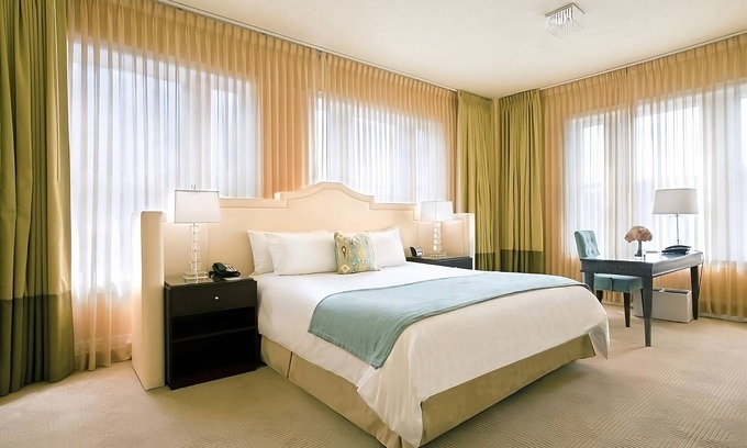 Goose Hollow Hotel | Vintage Style Hotel with Pop-Up Cinema! Three Relaxing Units, Pet-friendly!