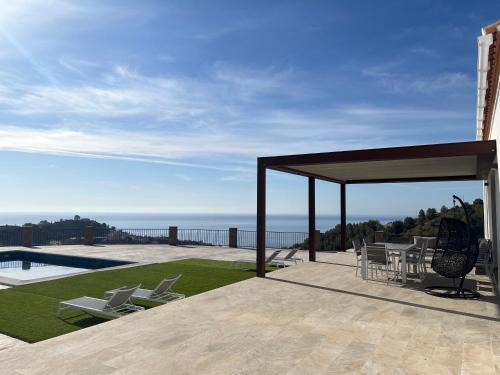 Almunecar House | Vivienda en Granada, Cortijo Balcón Cotobro, Almuñécar, Casa con piscina y vistas increíbles