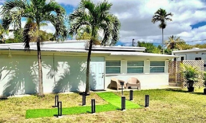 South Miami House | Vrbo Property