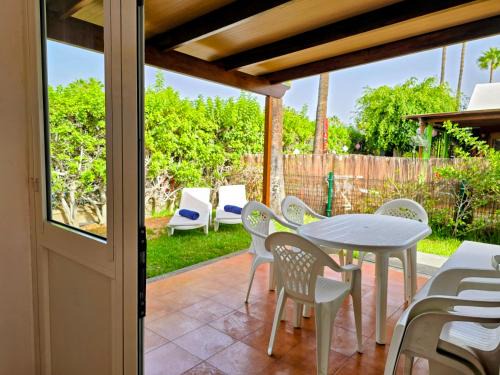 Maspalomas Apartment | VV Los Tunos #2 "by henrypole home"