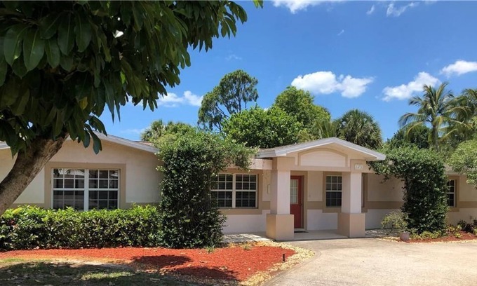 Coquina Sands House | Walk to beach, Quiet, Very Private, and Central Location.