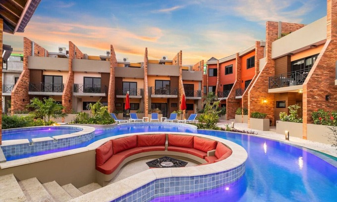 Tuscany Residence Aruba Apartment | Walk to Beach & Ritz w/3BR at Porta al Sole 12 by Bocobay