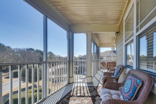 Calabash Apartment | Walk to Crow Creek Golf Club Condo with Pool!