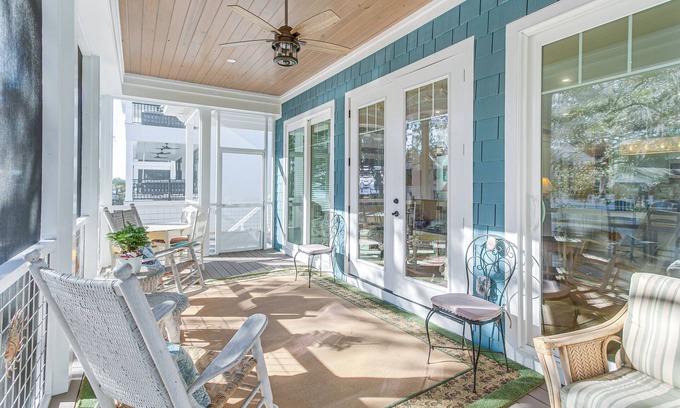 King City House | Walk to Public Beach: Hideaway in St Simons Island