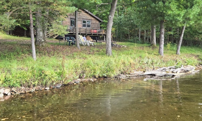 New Auburn Cabin | Waterfront cabin on Long Lake.