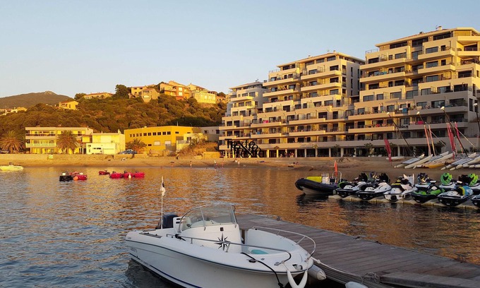 Propriano Apartment | Waterfront studio in new building