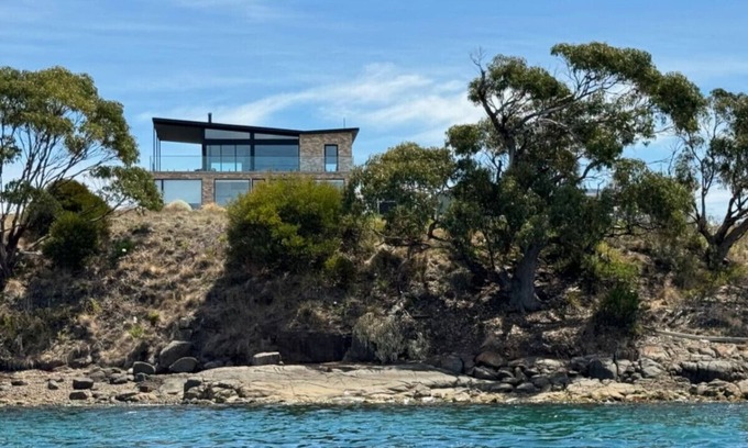Primrose Sands Apartment | Waterfront `Tupelo` on Primrose Point