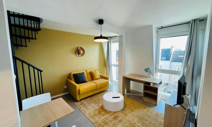 Barbatre Apartment | We Live In R - Duplex 503