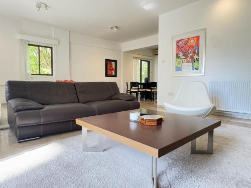 City Centre Apartment | Wealthystays Stasandrou Residence
