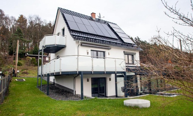 Prossen House | Weinberghaus Prossen, Haus mit Sauna und Whirlpool für maximal 8 Personen