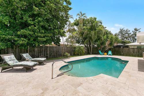 Central Naples House | Welcome to Bolero Oasis - In the heart if Naples - Close to Beaches and Restaurants