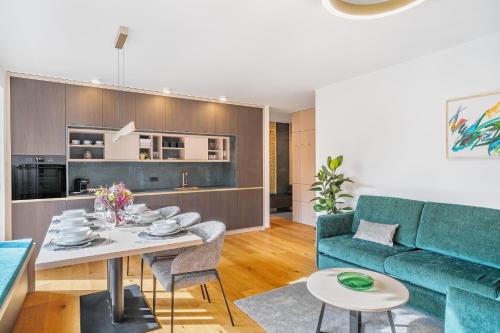 Kranjska Gora Apartment | West Alpine Apartment SKI in&out