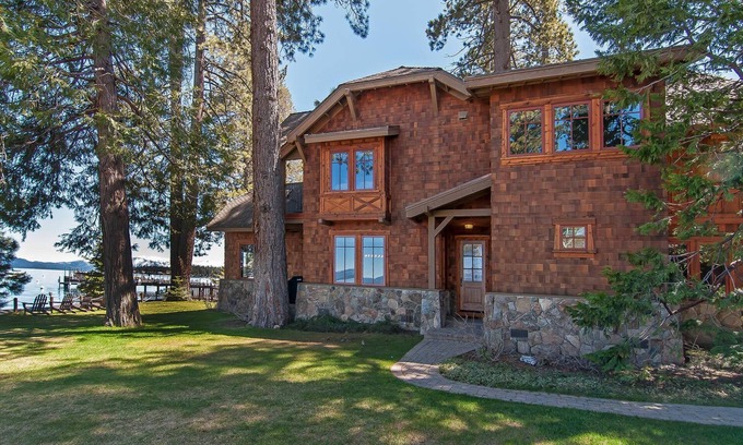 Homewood House | West Lake Serenity | 180 Degree Lake Views