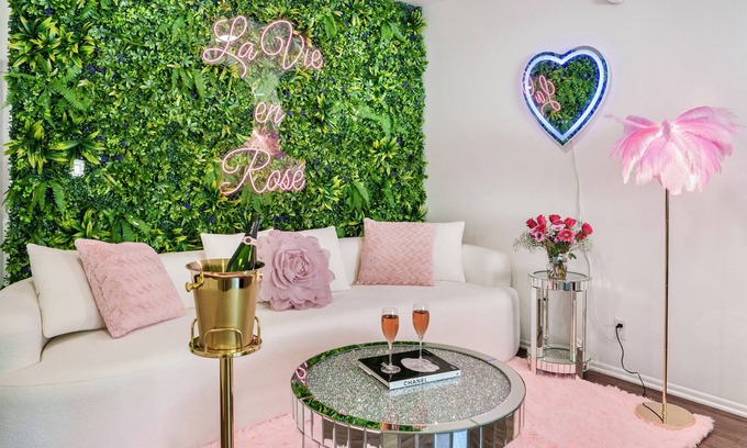Westlake Village Apartment | Westlake Luxury 2BR.20% Off +Pool View +Welcome Champagne, Massage Chair Getaway