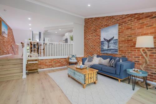 Ettalong Beach House | Whale Song Serenity - Ettalong Beach Garden Stay