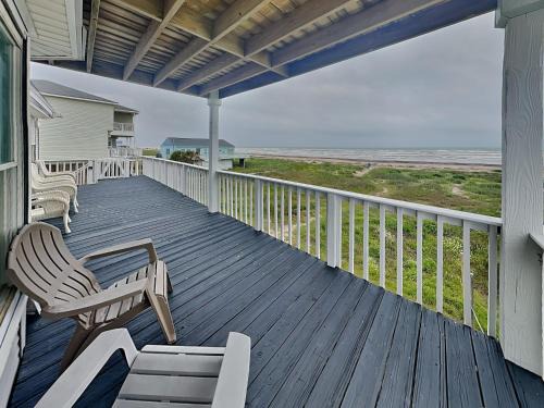 Terramar Beach House | Whispering Sands Beachfront