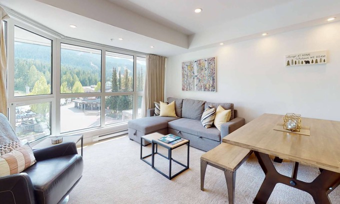 Blackcomb Hotel | Whistler - Le Chamois - 1 Bedroom #416