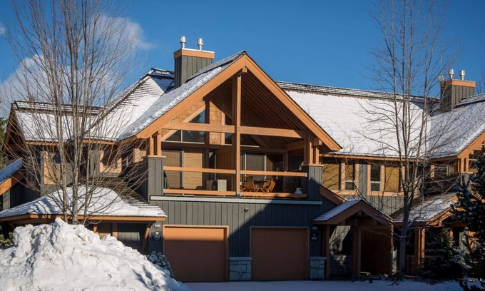 Village North House | Whistler - Montebello 4874