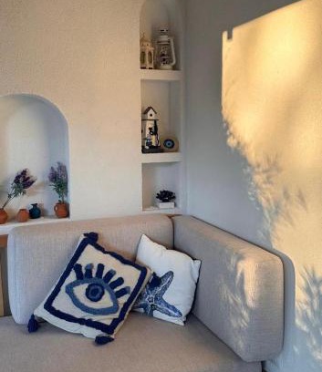 Qerek Apartment | White Apartment Valamar Residence
