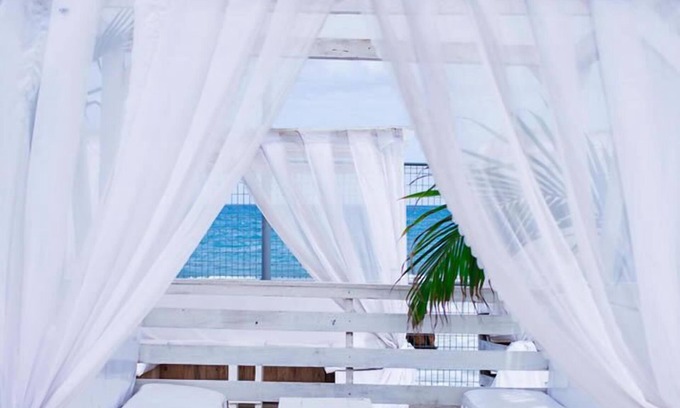 Ofin Resort | WHITE DECK BEACH RESORT