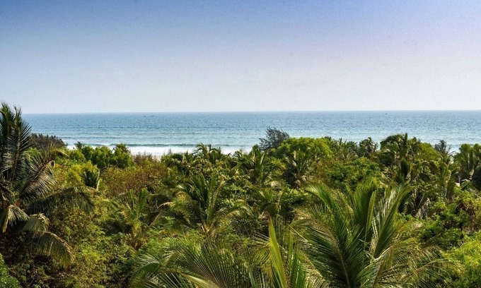 Morjim Resort | White Feather Resort