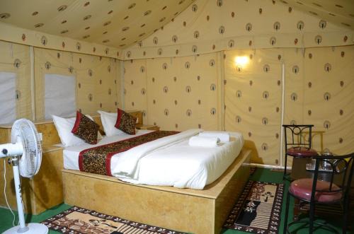 Bhuj Hotel | White Thar Camp