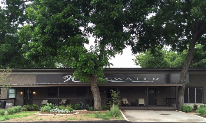 Canyon Lake Apartment | Whitewater Condos