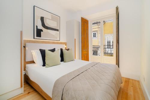 Encarnacao Apartment | WHome Central Lisbon Hideaway in Lively Rua da Rosa