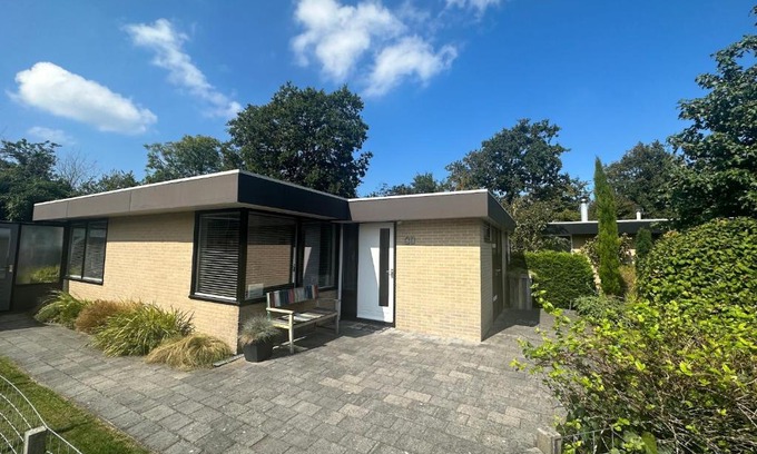 Sint Maartensvlotbrug House | Wildrijk 30
