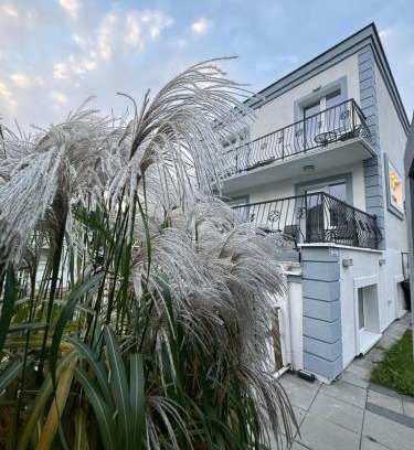 Przymorze Bed & Breakfast | Willa Albatros Happy Hours