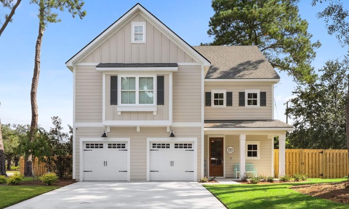 Savannah House | Wilmington Island Retreat: Gorgeous! New! Close to Downtown & Beach